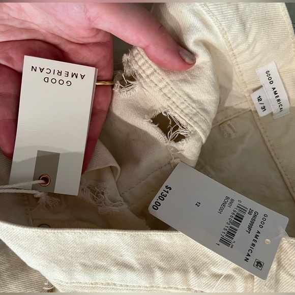 BNWT Good American 90s Laser Cutout Short in Bone - Picture 4 of 4